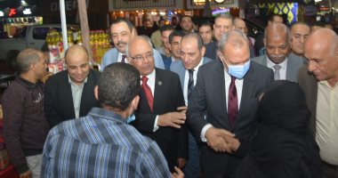 محافظ القليوبية يفتتح معرضي سلع غذائية ببنها وشبرا الخيمة بأسعار مخفضة