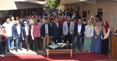 رئيس جامعة الأقصر يشهد حفل استقبال الطلاب الجدد بكلية الفنون الجميلة.. صور