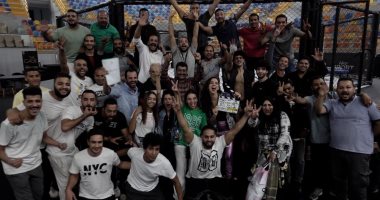 صناع "خمس جولات" ينتهون من تصوير الفيلم ويدخل مرحلة المونتاج.. صور