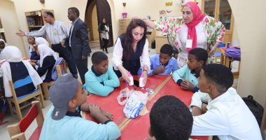 ختام فعاليات مهرجان طيبة الدولى للفنون التلقائية ومسرح الطفل بأسوان غداً