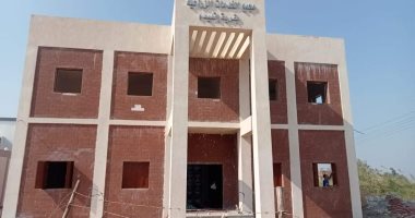 حياة كريمة فى المنيا.. 17 مشروعا ضمن المبادرة الرئاسية تزين قرى الوحدة المحلية باتليدم فى أبوقرقاص ضمن 192 وحدة.. ومشروعات صرف صحى ومركز شباب ووحدات صحية أبرز المشروعات.. والأهالى: حياة كريمة غيرت الواقع.. صور