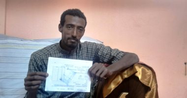 أمانة شاب.. نوبى يرد 50 ألف جنيه لصاحبها بعد خطأ تحويل بنكى.. أحمد: تربينا على الأمانة وصاحب المال كان يسدد به عملية جراحية لزوجته.. لم أفكر فى وساوس الشيطان ورفضت المكافأة لأن المال ليس من حقى.. صور