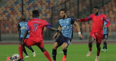 وليد الكرتى يسجل الهدف الأول لبيراميدز في مرمى نيجيليك