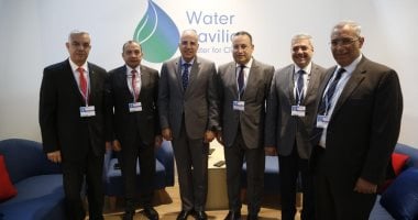 وزير الرى يلتقى بعدد من رؤساء الجامعات ونائب وزير التعليم العالى بـCop27