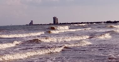 طقس اليوم بورسعيد.. سحب متفرقة تغطى سماؤها وسط أجواء متقلبة وارتفاع الأمواج