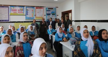 محافظ كفر الشيخ يفتتح مدرسة دمرو الإعدادية للبنات بـ8 ملايين جنيه.. صور