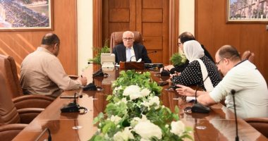محافظ بورسعيد يشدد على الإسراع فى معدلات العمل لافتتاح المشروعات التنموية