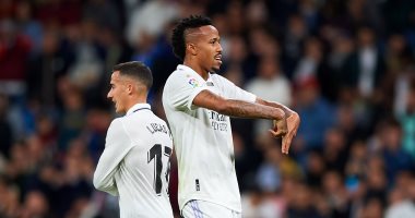 ليفربول ضد ريال مدريد.. ميليتاو يفاجئ الريدز بهدف ثالث للملكي 2-3 "فيديو"