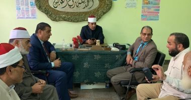 الوكيل الثقافى لأزهر الإسكندرية يتفقد مجمع معاهد برج العرب 