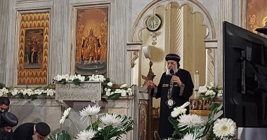 بالتزامن مع عيد جلوسه العاشر على الكرسى البابوى.. "البابا تواضروس" يجرى زيارة رعوية الى الإسكندرية.. الكنيسة تعلن ترقية 18 كاهنا إلى رتبة "القمصية".. والبابا يكرم 120 طالبا من المتفوقين.. صور