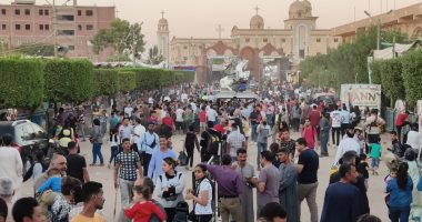 المئات يحتفلون بأعياد مارجرجس بالرزيقات فى الأقصر.. فيديو وصور
