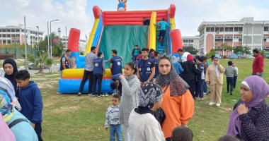 الأسر الطلابية بجامعة القناة تحتفل بأعياد الطفولة مع الأطفال ذوى الهمم.. صور