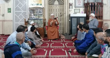 مجالس إقراء كبار القراء بالقاهرة والجيزة تواصل رسالتها وسط إقبال من الجمهور