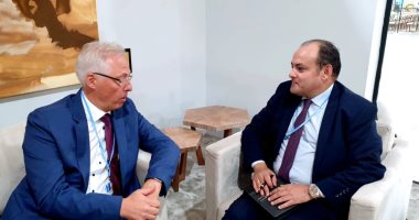 وزير التجارة يبحث مع شركة ألمانية خطط التوسع فى مجالات الطاقة المتجددة