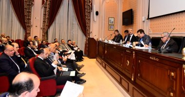 إسكان النواب توافق نهائيا على مشروع قانون تعويضات المقاولات.. يستهدف ضبط السوق وإتاحة مواد البناء.. رئيس اللجنة يدعو لإطلاق حملة توعية بالنصوص الجديدة.. وممثل الأغلبية بالبرلمان:مناقشة قانون البناء الموحد قريبا