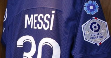 باريس سان جيرمان يتضامن مع ضحايا الحروب بشعار جديد فى الدورى الفرنسى