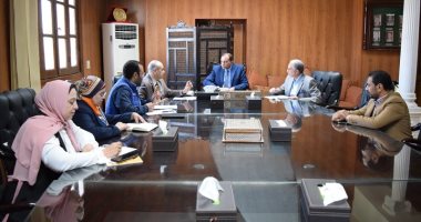 رئيس جامعة بنى سويف يترأس اجتماعى "الطباعة والنشر" و"مشروعات تطوير التعليم"