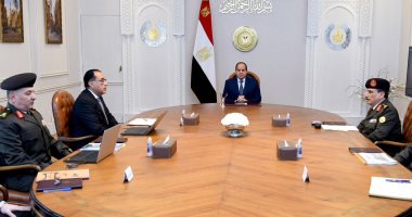 الرئيس السيسى يتابع طرح الشركات التابعة للقوات المسلحة فى البورصة