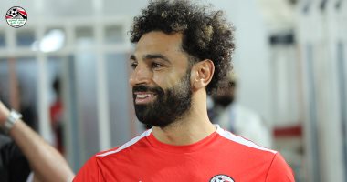 محمد صلاح يترك مشاهدة كأس العالم 2022 من أجل قمة سيدات الطائرة