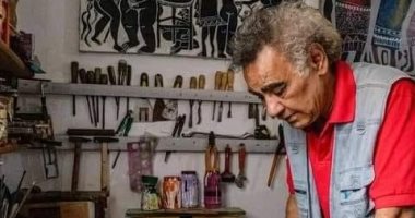 شيخ الحفارين .. تشييع جثمان الفنان التشكيلي وحيد البلقاسي ببيلا كفر الشيخ