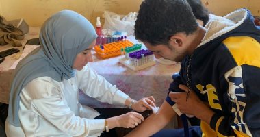 حياة كريمة.. تدشين قافلة طبية بقرية "ميت عفيفى" فى المنوفية