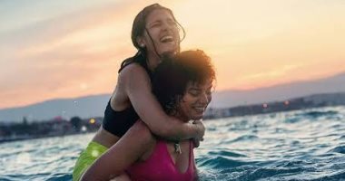 نفاد تذاكر العرض الأول لفيلم "السباحتان" بمهرجان القاهرة