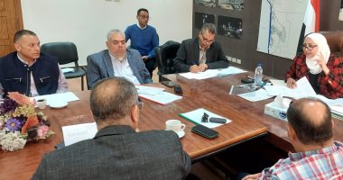 نائب محافظ القاهرة توجه بحصر المحال بالمنطقة الجنوبية لبدء تطبيق قانون المحلات العامة