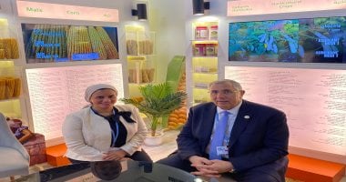 وزير الزراعة لـ"اليوم السابع": 20 دولة فى العالم تسببت فى 80% من الانبعاثات الكربونية.. والمحاصيل الزراعية ستتأثر بالتغيرات المناخية.. القصير: الدولة المصرية اتخذت إجراءات كثيرة للحفاظ على منظومة الأمن الغذائى