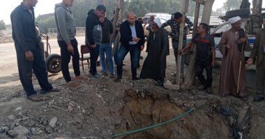 نائب محافظ الجيزة يتفقد مشروعات المرافق بقرى حياة كريمة
