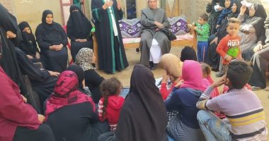 "القومى للمرأة" بسوهاج يعقد جلسات للسيدات للتعريف بالقضية السكانية