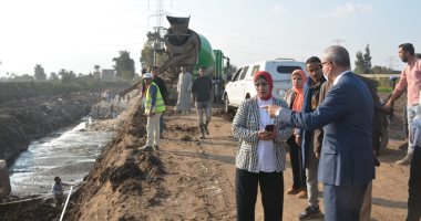 محافظ القليوبية يتابع مشروعات الطرق والكبارى والرصف بمدينة بنها.. صور