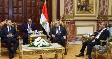 رئيس مجلس الشيوخ يؤكد لرئيس الجمعية الوطنية المجرية عمق علاقات البلدين 