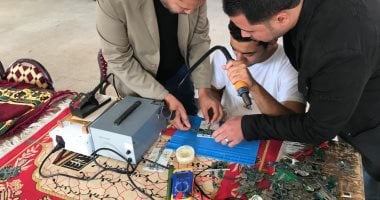 حياة كريمة بالغربية.. تنظيم دورات تدريبية لتأهيل الشباب لسوق العمل.. تدريب على صيانة الإلكترونيات بواسطة خبراء متخصصين.. توفير كافة المعدات لتخريج شباب متميزين.. الخبراء: تواصل دائم مع المتدربين.. صور