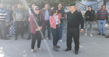 نائب محافظ الإسكندرية تقود حملة بمحطة مصر.. والتحفظ على 300 حالة إشغال 