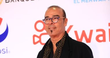 أبطال فيلم "بركة العروس" يحتفلون بعرضه فى مهرجان القاهرة