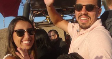 يشاهدون النيل والمعابد من السماء.. سائحون من مختلف الجنسيات يستمتعون برحلات البالون الطائر 