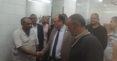 رئيس جامعة حلوان يتفقد مطعم المدينة الجامعية بالمطرية لمتابعة أعمال التطوير