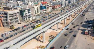استمرار تنفيذ مشروع مونوريل العاصمة الإدارية.. صور 