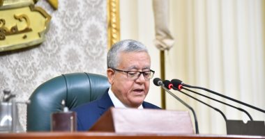 رئيس النواب يُحيل مشروع قانون بشأن التصالح بمخالفات البناء للجان المُختصة.. صور