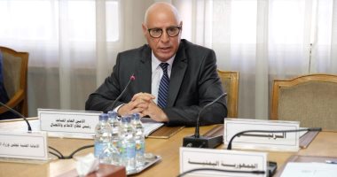 الجامعة العربية: نسعى لتوظيف جائزة التميز الإعلامى لتحفيز الكفاءات
