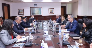 وزيرا قطاع الأعمال والاتصالات وتكنولوجيا المعلومات يبحثان تعزيز التعاون بالتحول الرقمى