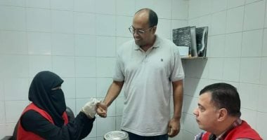 حياة كريمة.. قافلة طبية لقرية المستعمرة والعاملين بالمصانع في الإسكندرية