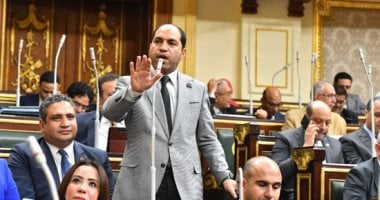النائب عمرو درويش يطالب الحكومة بتوفير العملة الصعبة لإنهاء أزمة الأعلاف
