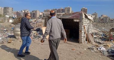 إزالة أكشاك بالمنتزه وتطويرها ضمن مبادرة 100 مليون شجرة بالإسكندرية.. صور