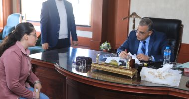 142 مواطنا يعرضون مطالبهم وشكاواهم خلال اللقاء الجماهيرى بسوهاج
