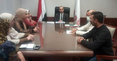 نائب محافظ سوهاج يجتمع بأعضاء الغرفة المركزية لمتابعة مشروع "حياة كريمة"