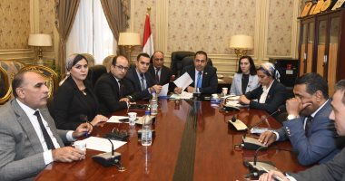 "رياضة النواب" تبحث مع وزير الشباب إجراءات صيانة الملاعب وخطة الوزارة لتنفيذها