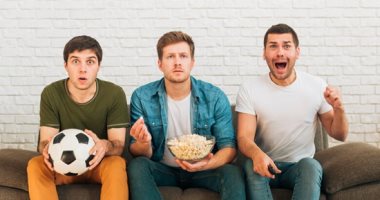 لو بتتفرج على مباريات كأس العالم في البيت.. 5 نصائح تخليك تستمتع أكثر