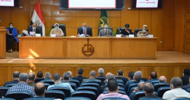 محافظ القليوبية يوجه باستمرار رفع حالة الطوارئ لمواجهة الأمطار بفصل الشتاء