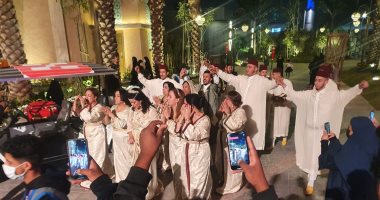 بوليفارد وورلد موسم الرياض.. أكبر تجمع ثقافى فى الوطن العربى ..يضم أكبر بحيرة صناعية فى العالم.. 120 تجربة استثنائية لزوار المملكة.. ألعاب وأوركسترا موسيقية وعروض استعراضية وبهلوانية.. 165 متجرآ للاستمتاع